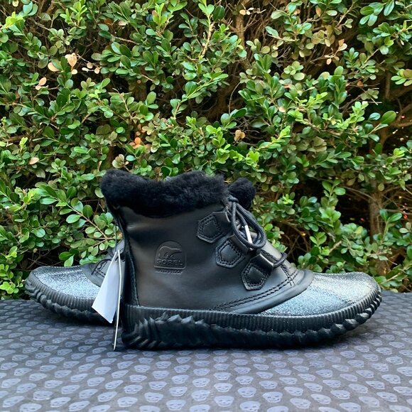 Sorel Out N About Plus Lux waterproof shearling boots - Picture 2 of 10
